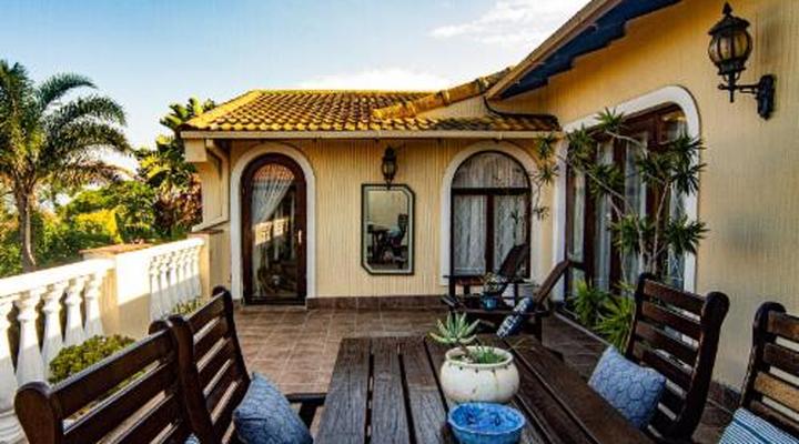 La Loggia Bed and Breakfast