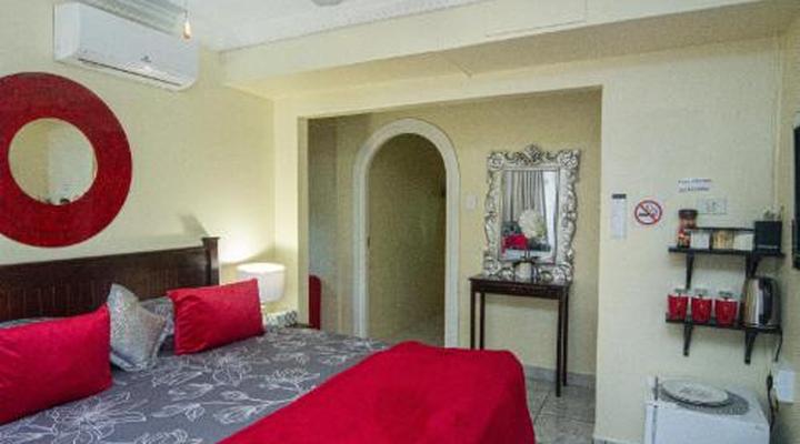 La Loggia Bed and Breakfast