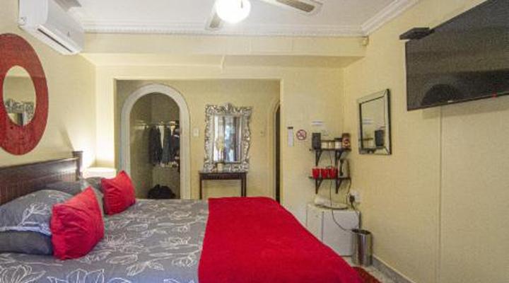 La Loggia Bed and Breakfast