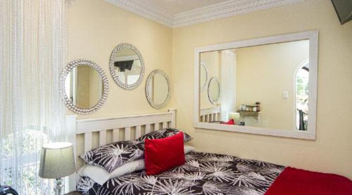 La Loggia Bed and Breakfast