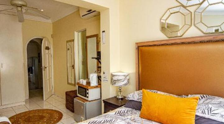 La Loggia Bed and Breakfast