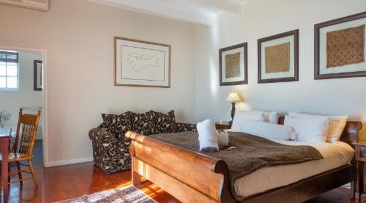 Manor on the Bay Loadshedding-free Guesthouse