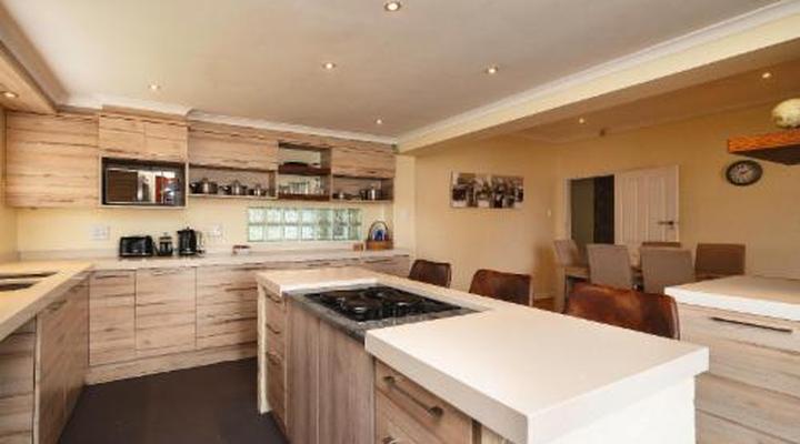 Africa Beach Bed & Breakfast