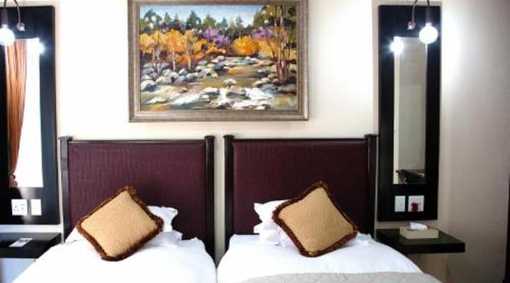 Constantia Manor Guest House