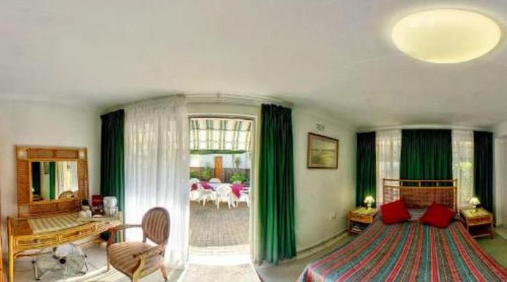 Cosy Den B&B Luxury Guest House Style