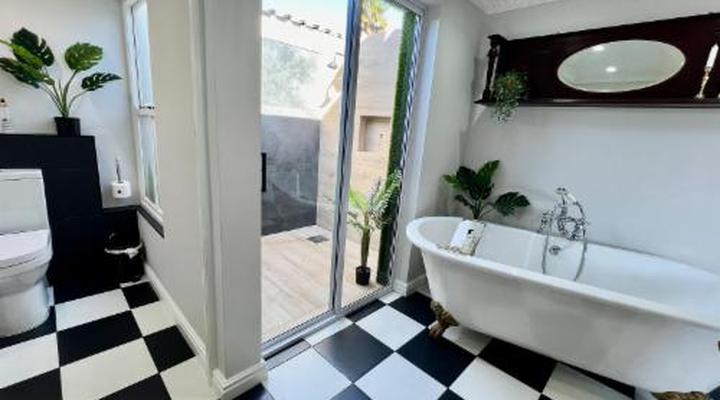 Goblin Creek Manor House