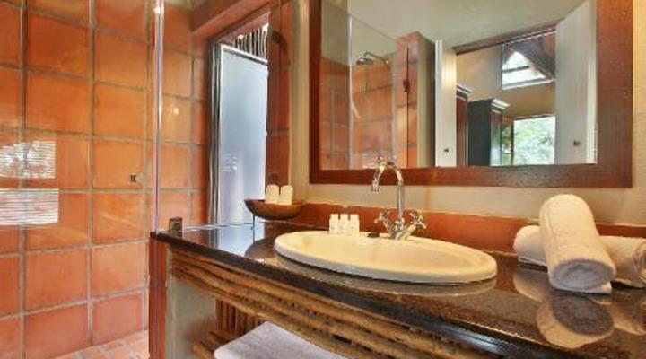 Itaga Luxury Private Game Lodge