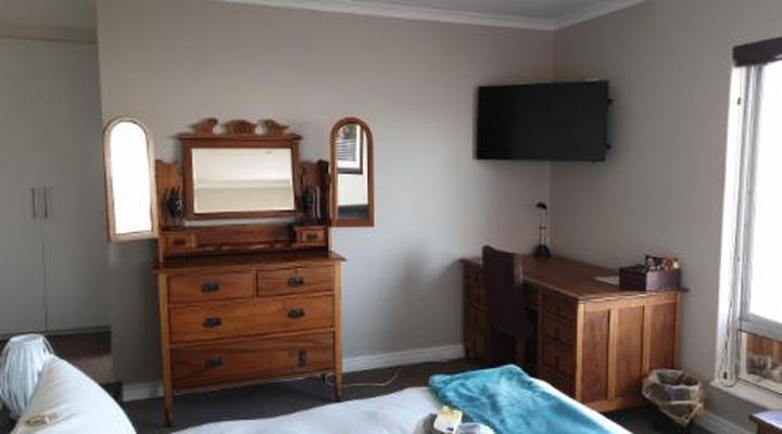 Melkbosch Guest House