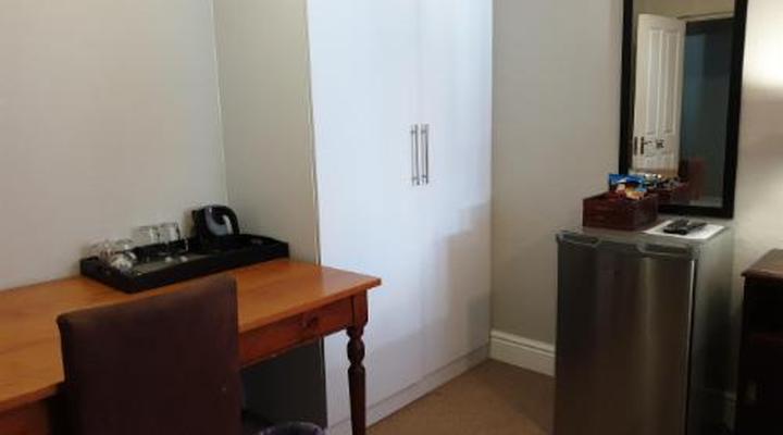 Melkbosch Guest House