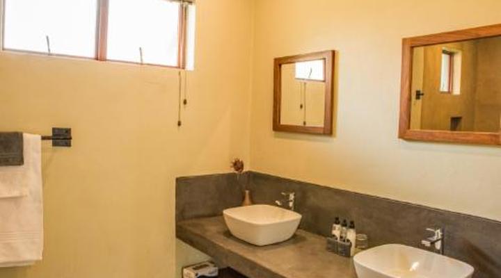 La Lechere Guest House