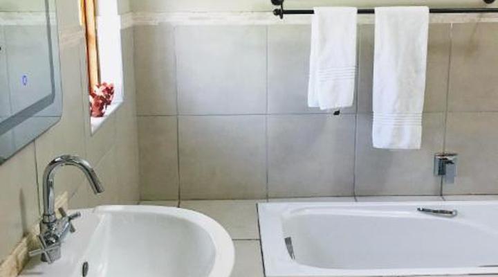 Dunvegan Execu Lodge