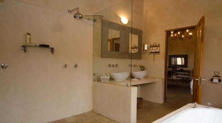 Rouxwil Country House