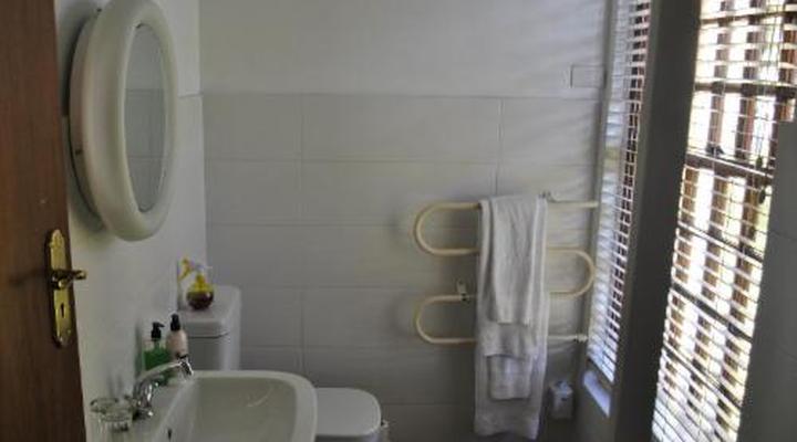 Cotswold House Guest House