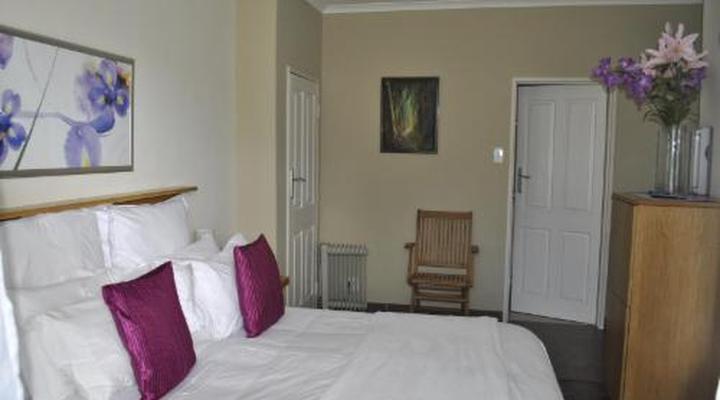 Cotswold House Guest House