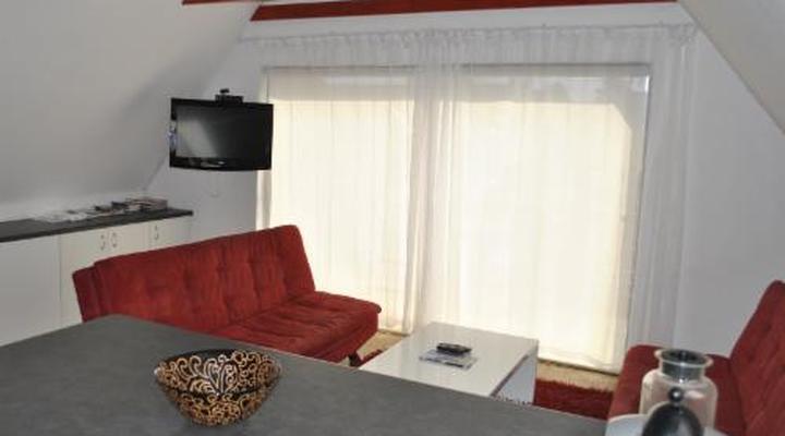 Cotswold House Guest House