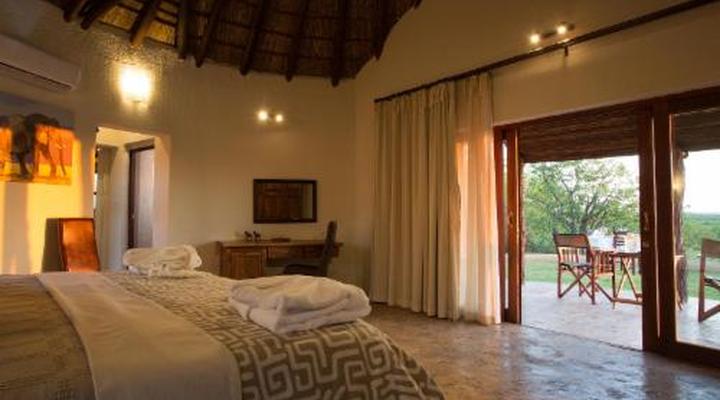 Mopane Bush Lodge