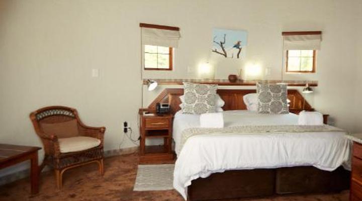 Mopane Bush Lodge