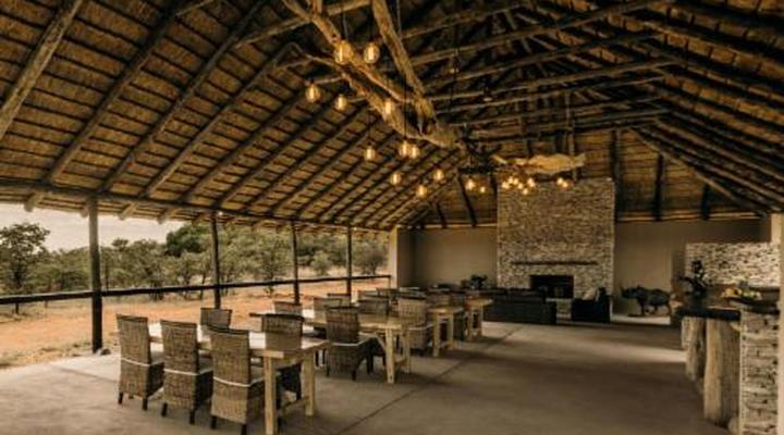 Mopane Bush Lodge