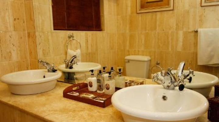 Five Burnham Guest House