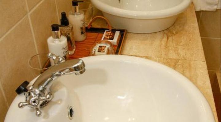 Five Burnham Guest House