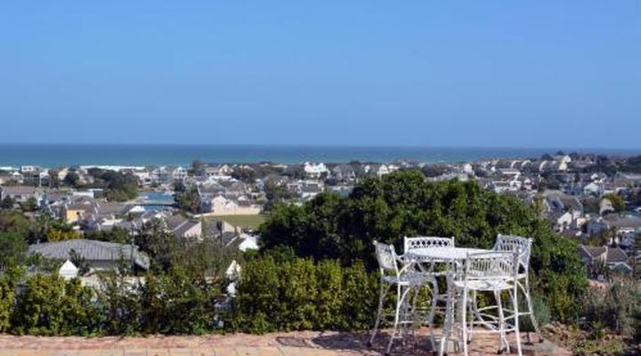 The Lookout Guest House