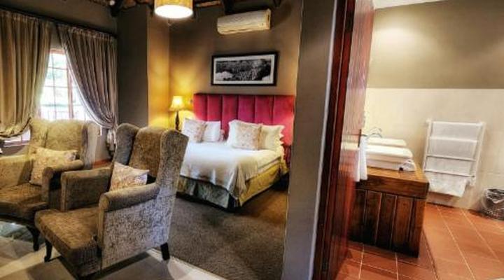 Granny Mouse Country House