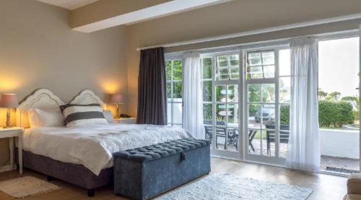 Whale Rock Luxury Lodge