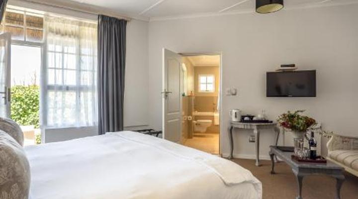 Whale Rock Luxury Lodge