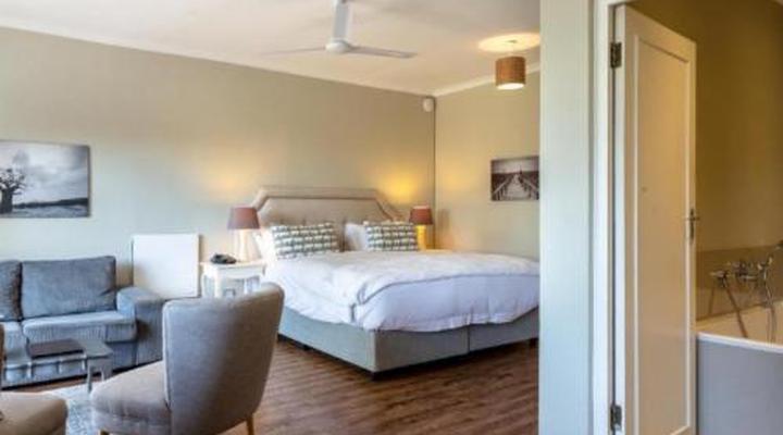 Whale Rock Luxury Lodge