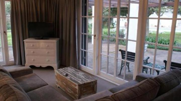 Whale Rock Luxury Lodge