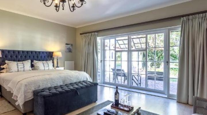 Whale Rock Luxury Lodge