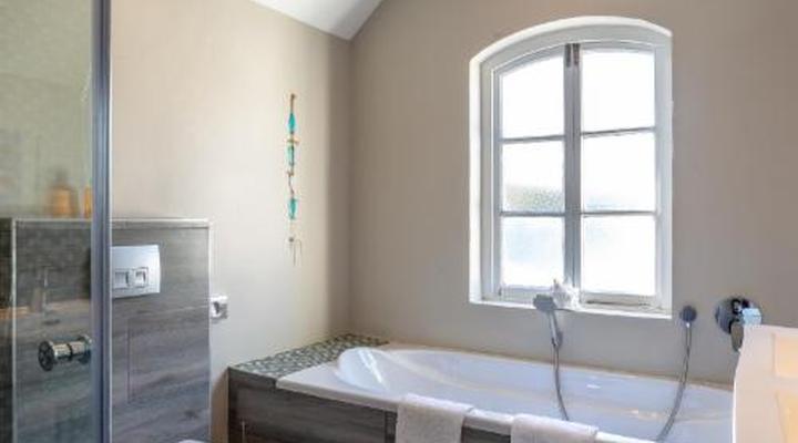 Whale Rock Luxury Lodge