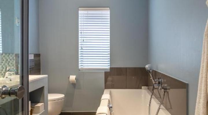 Whale Rock Luxury Lodge