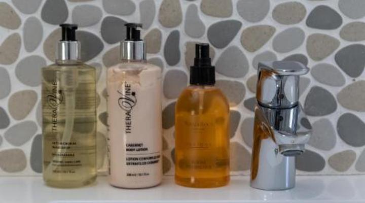 Whale Rock Luxury Lodge