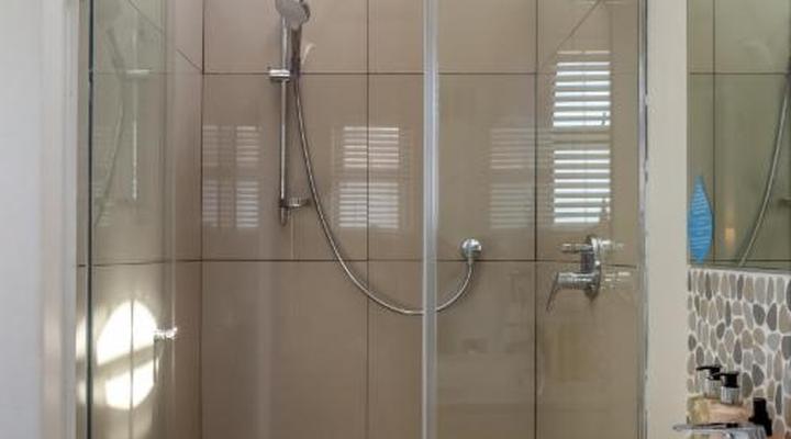 Whale Rock Luxury Lodge