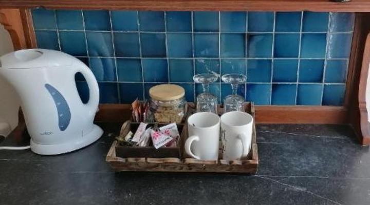 Aanhuizen Guest House