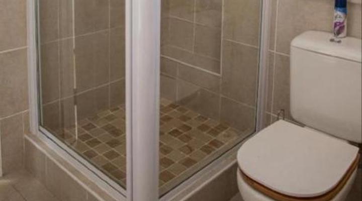 Summit Place Guest House 