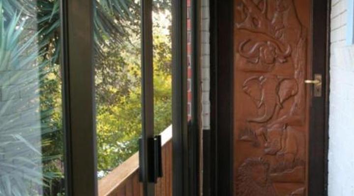 Dungbeetle River Lodge