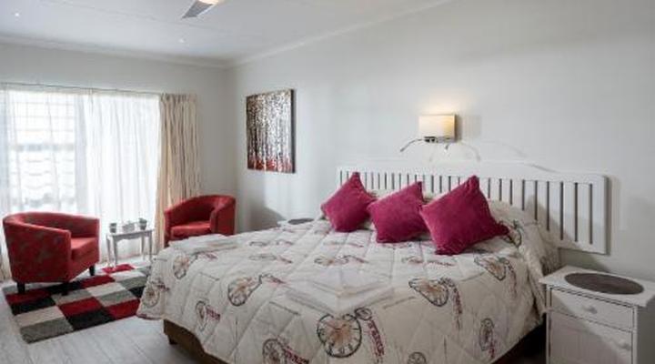 Dungbeetle River Lodge