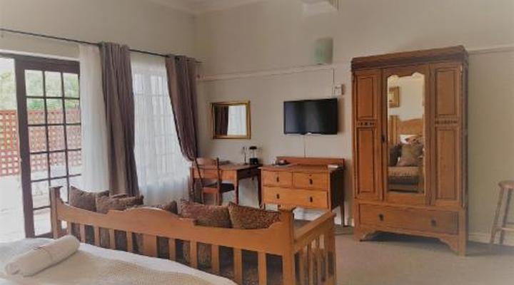 Sir Roy's Guest House