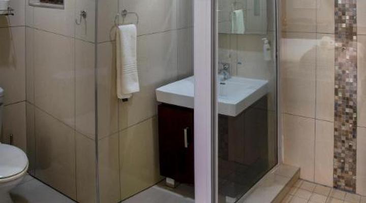 Sir Roy's Guest House