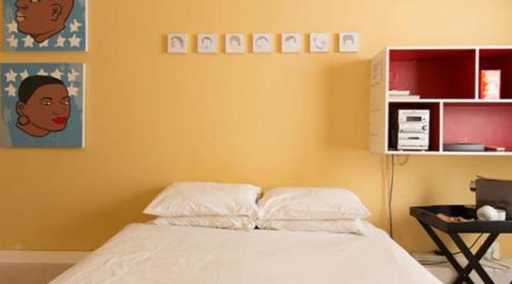 Daddy Long Legs Art Hotel