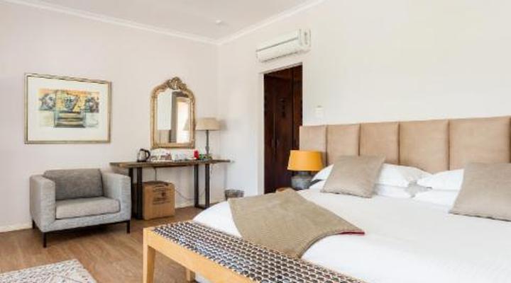 Lady Loch Country House