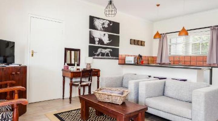 Lady Loch Country House