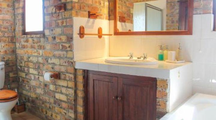 Masodini Private Game Lodge