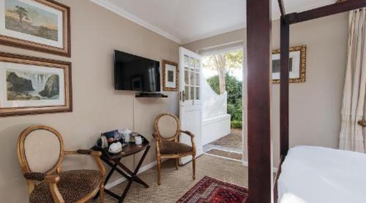 Maison Chablis Guest House