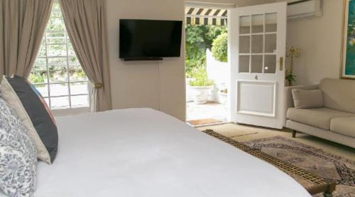 Maison Chablis Guest House