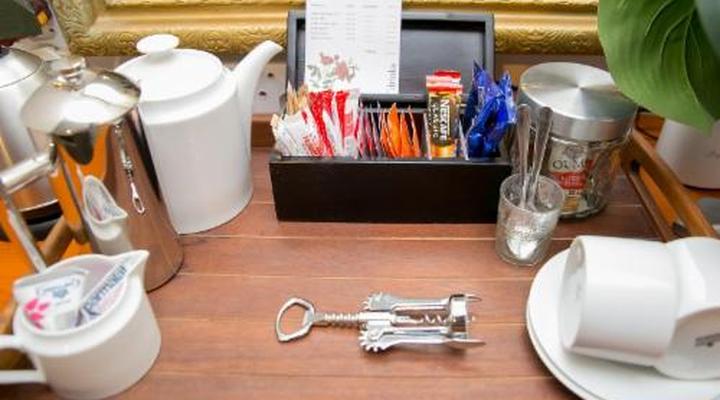 Maison Chablis Guest House