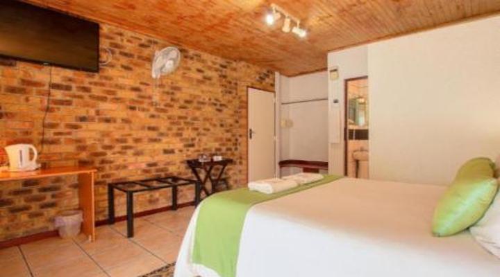 Airport Bird & Game Lodge