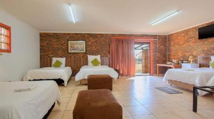 Airport Bird & Game Lodge